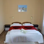 Apartment Varga *