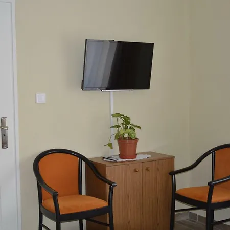 Varga Apartment Heviz