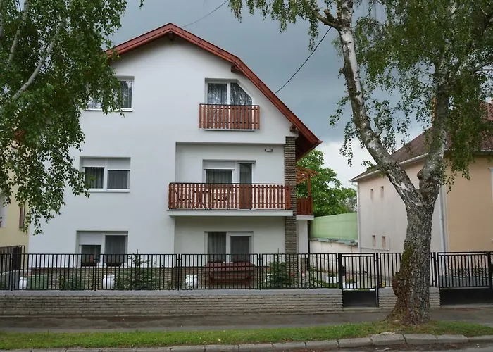 Διαμέρισμα Varga *