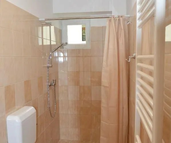 Apartament Varga Héviz